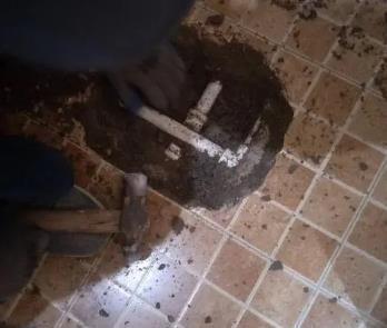 翁牛特卫生间漏水维修公司为您分享下卫生间渗水如何处理及注意事项